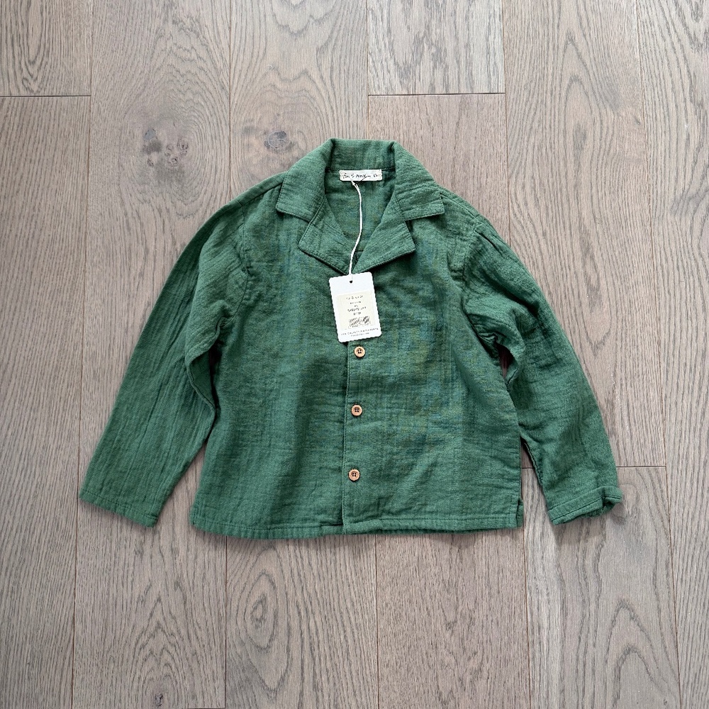Fin & Vince Button up shirt size 4/5